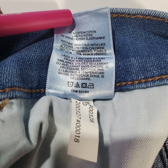 Express Mid-Rise Skinny Jeans - Picture 5 of 8